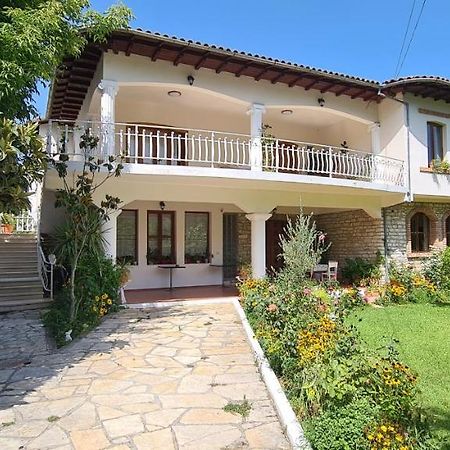 Veranda B&B Berat Exterior foto