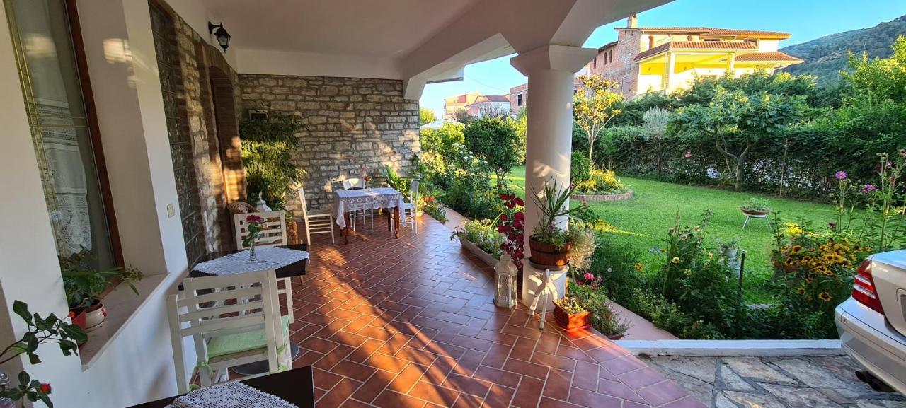 Veranda B&B Berat Exterior foto